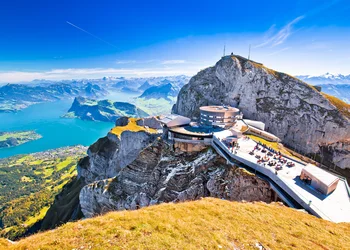 Auf den Pilatus mit der steilsten Zahnradbahn der Welt